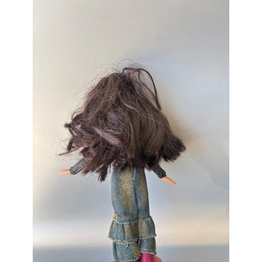 Bratz Sasha Doll 2001 MGA Entertainment Black Shimmer Top Denim Skirt Pink Boots